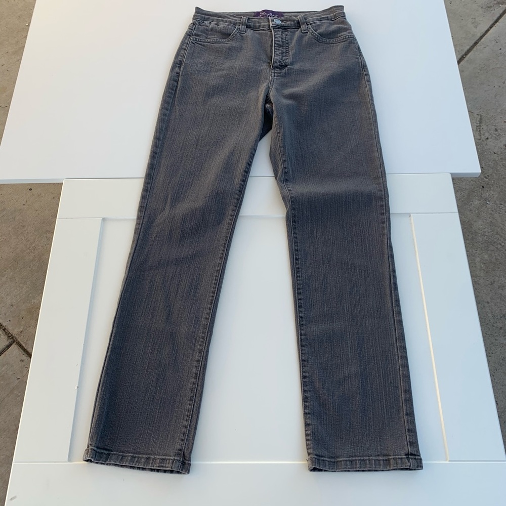 NYDJ size 4P Washed Black Lift Tuck